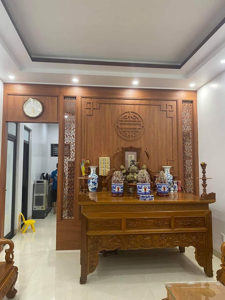 Vách ngăn phòng thờ